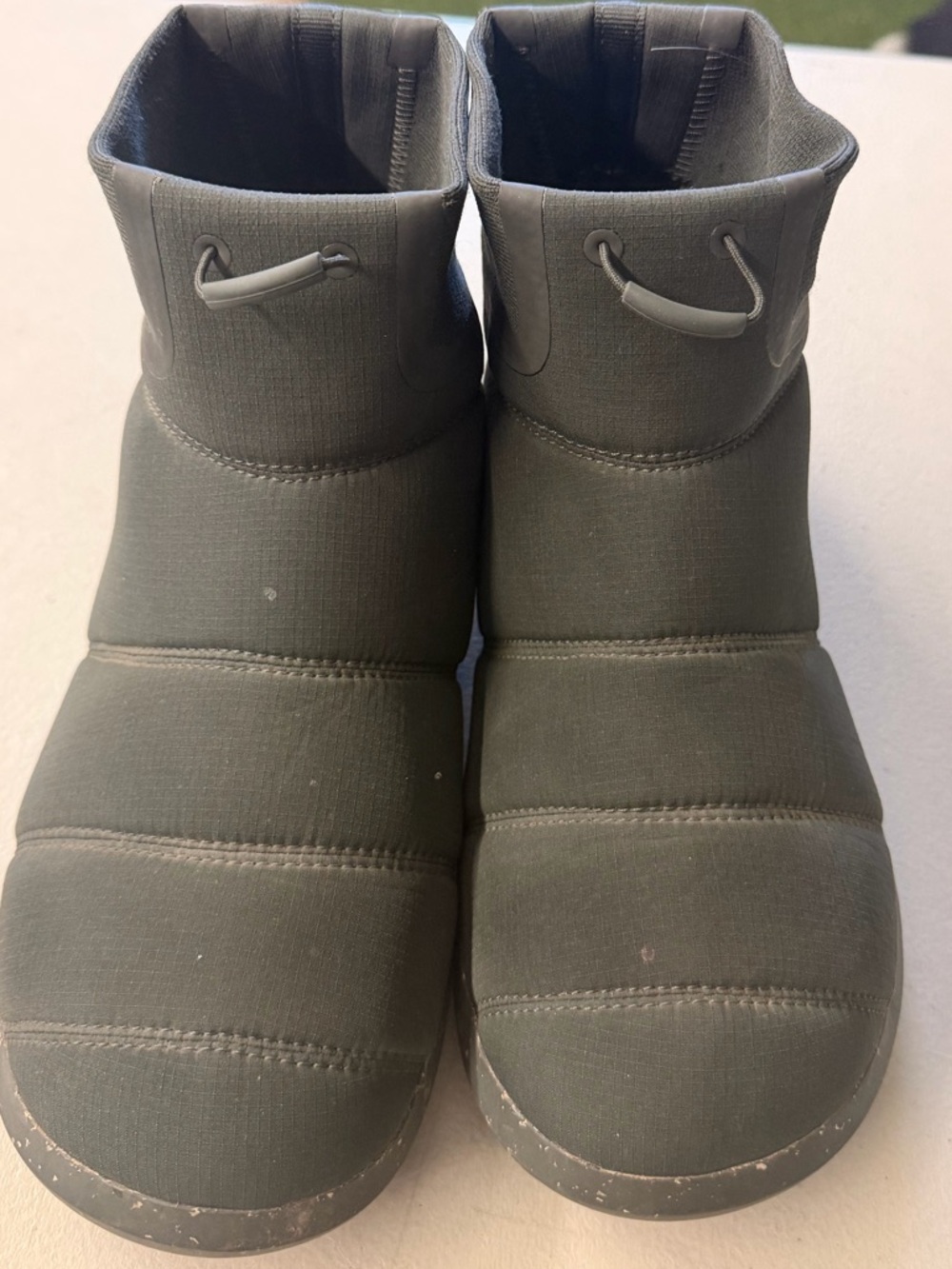 REI men’s and women’s ' Olive Green Quilted Pull-On Boots